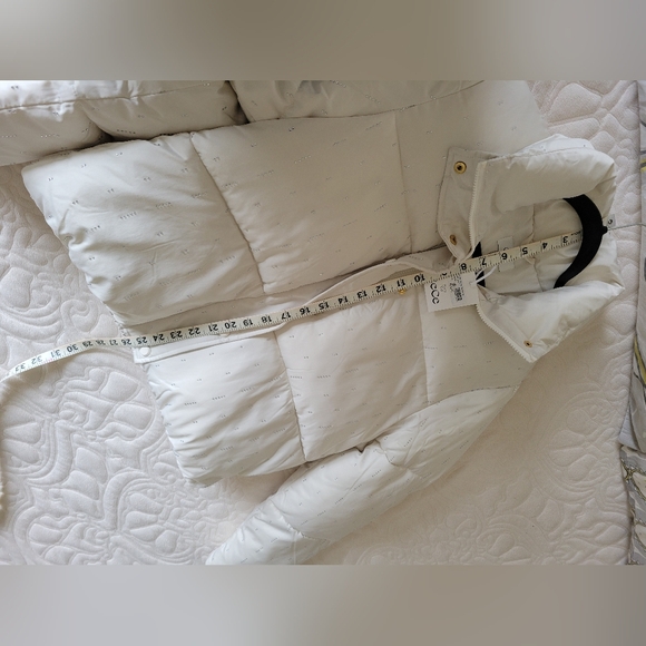 CeCe Ivory Rhinestone Puffer Jacket Size Small - Picture 11 of 15